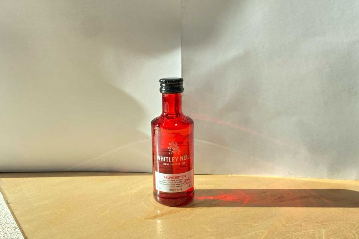 WHITLEY NEILL RASPBERRY GIN MINI 50 ML (1 x 50 ML)