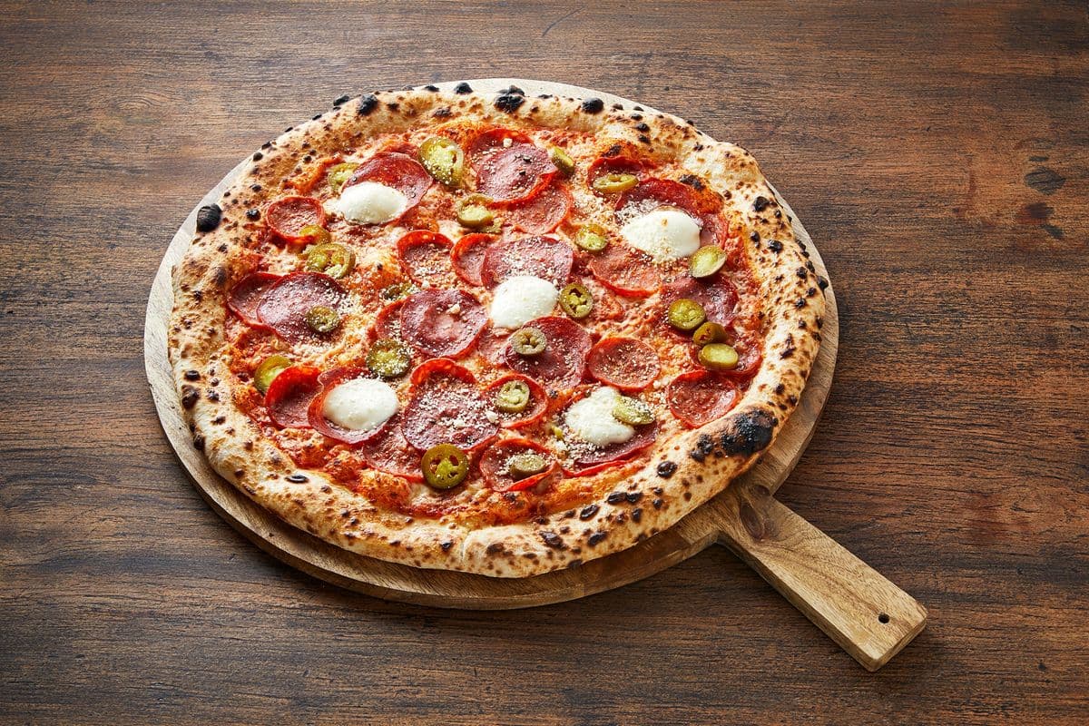18" Extra Large Americana Hot Pizza