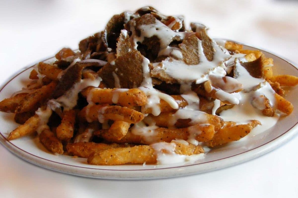 Donair Poutine (Regular)