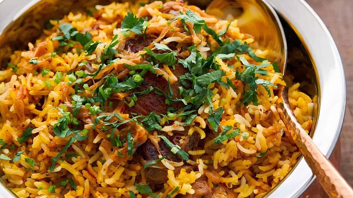 Chicken Biryani-Raita/pappad- Top Fav