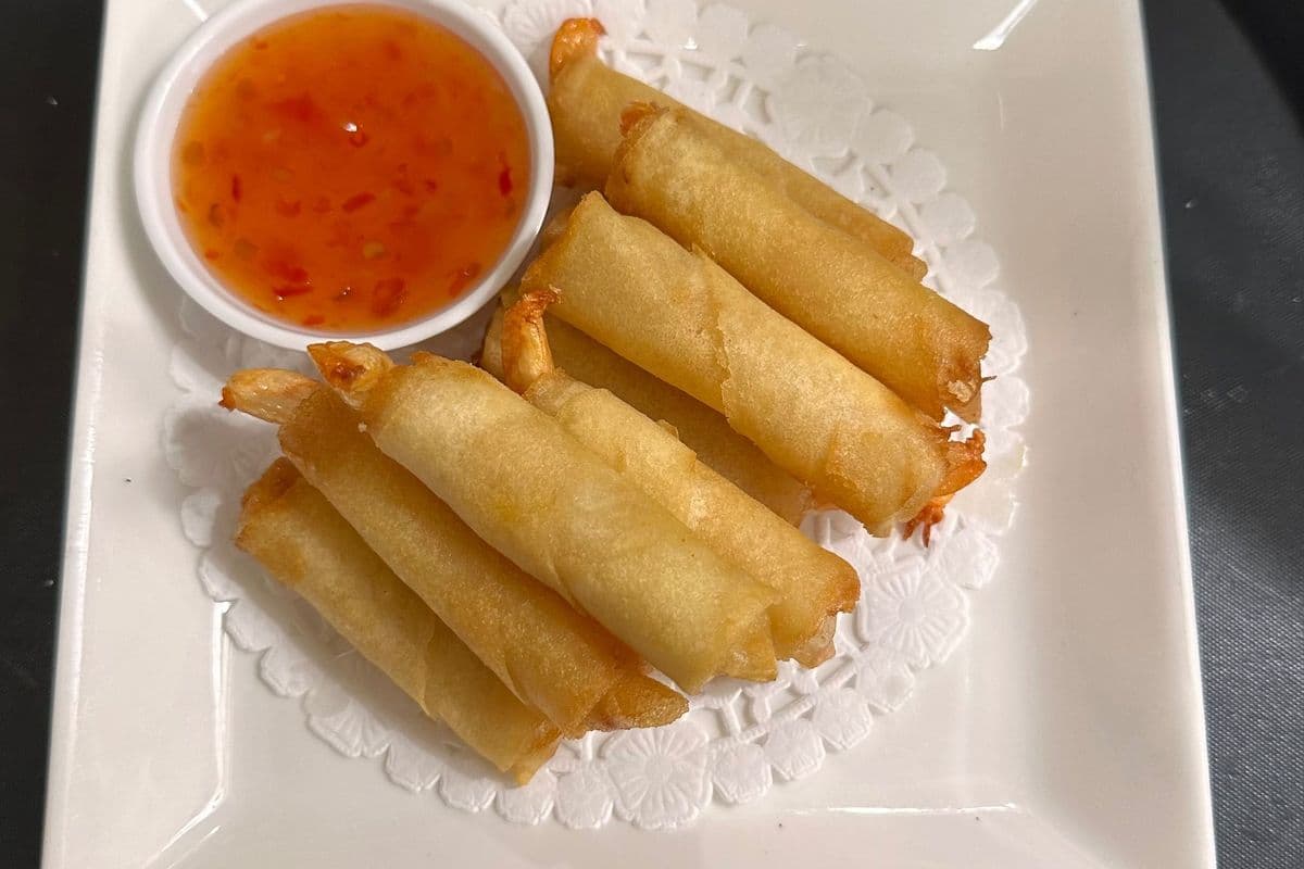 7. Deep-Fried Shrimp (10 pcs)