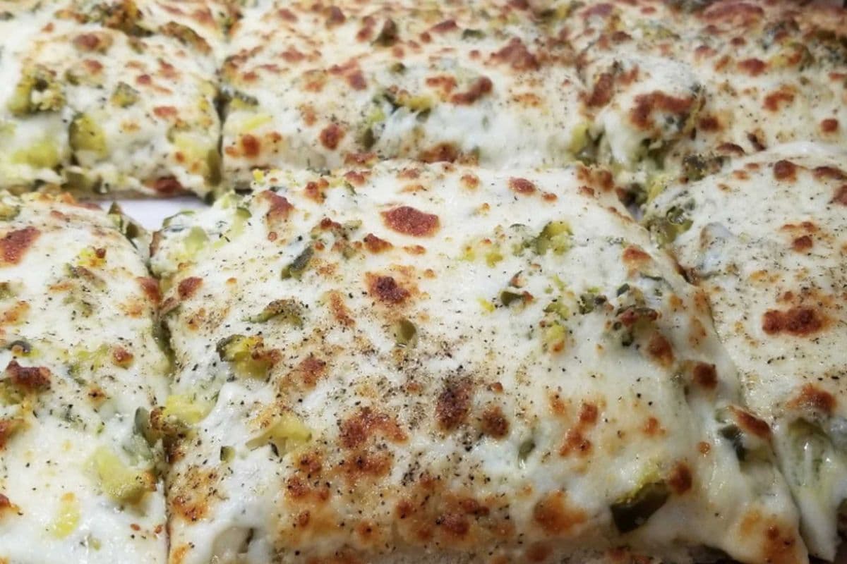 Dill Pickle Pizza (Medium)