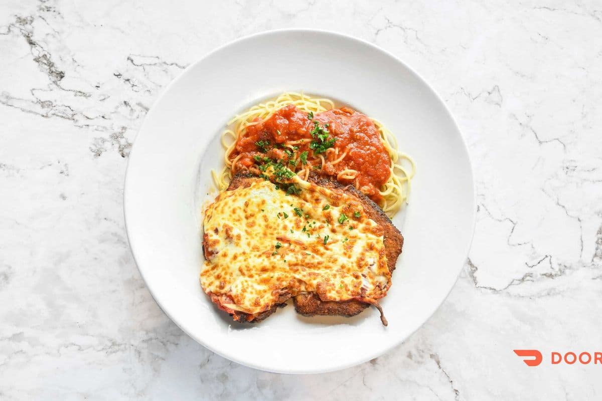 Veau parmigiana chaud (pour 2) / Hot Veal Parmigiana (For 2)