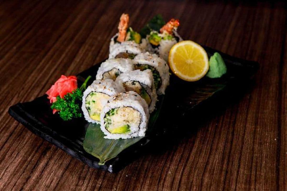 Dynamite Roll (8 pcs)