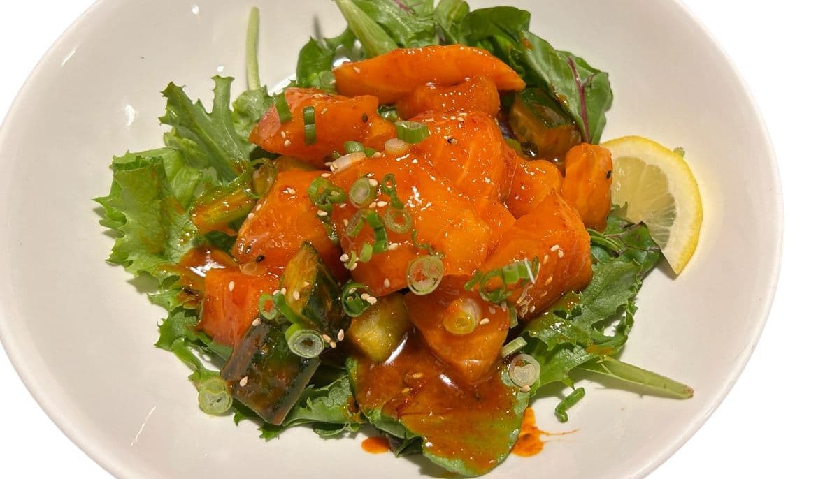 Spicy Salmon Sashimi