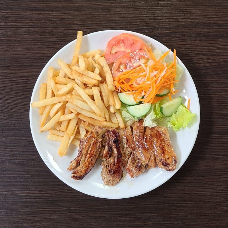 R5. Grilled Chicken Special