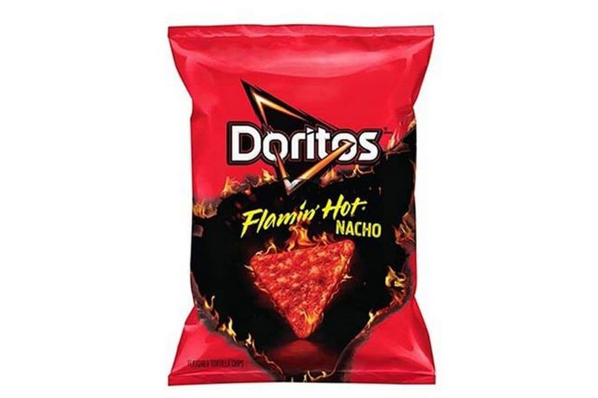 Doritos Flamin Hot Nacho (210 g)