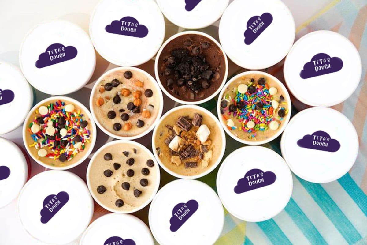 Happy Birthday Edible Cookie Dough Party Pack / Pack de fête de pâte à biscuits comestible Happy Birthday