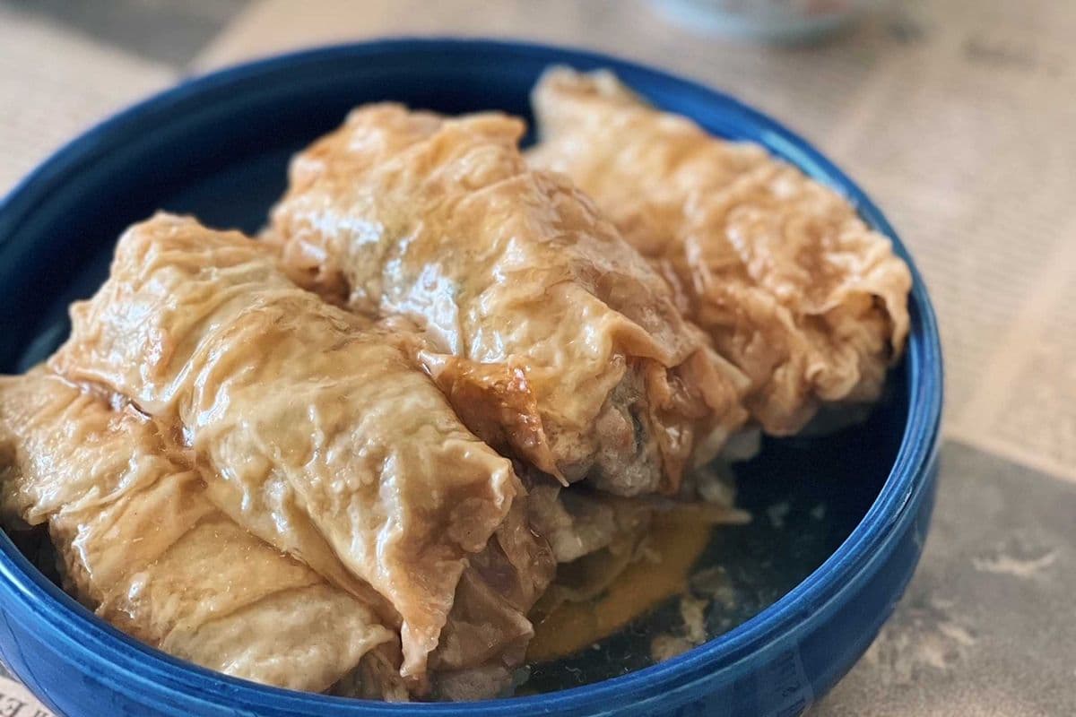 Bean Curd Roll with Pork and Cilantro (270 gm) (6 pcs)