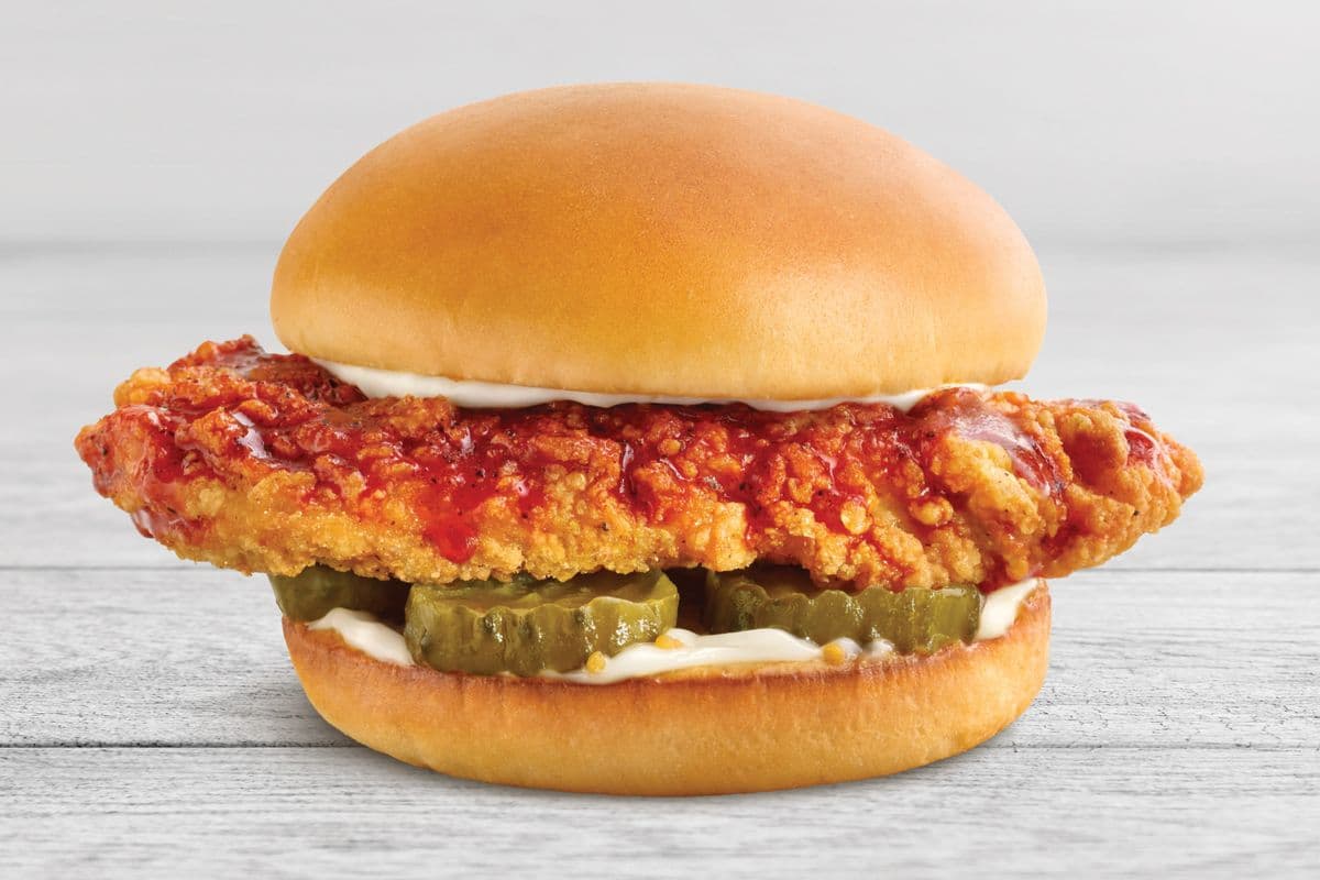 MÉGAcroustillant épicé style Nashville / Nashville Hot Chicken Cruncher