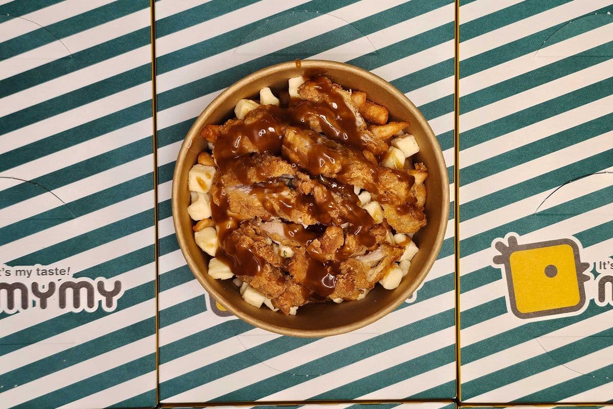 Fried Chicken Poutine Large (Halal)