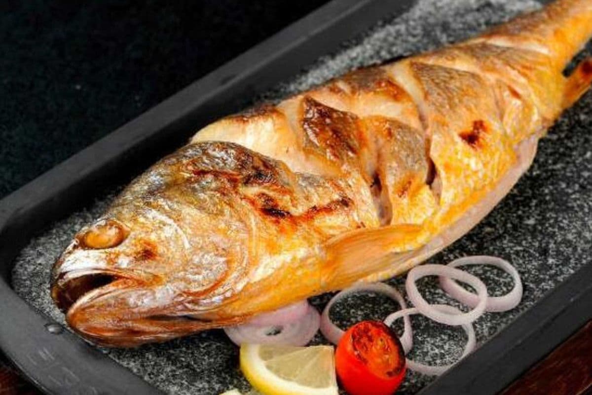 香酥碳烤大黄鱼 Grilled Fish