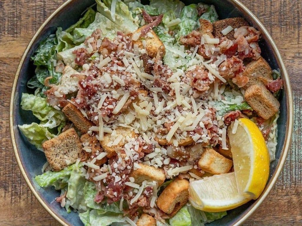 SALADE CESAR/ CAESAR SALAD