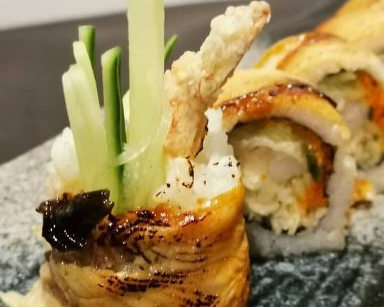 Unagi Dragon Maki (8 pcs)