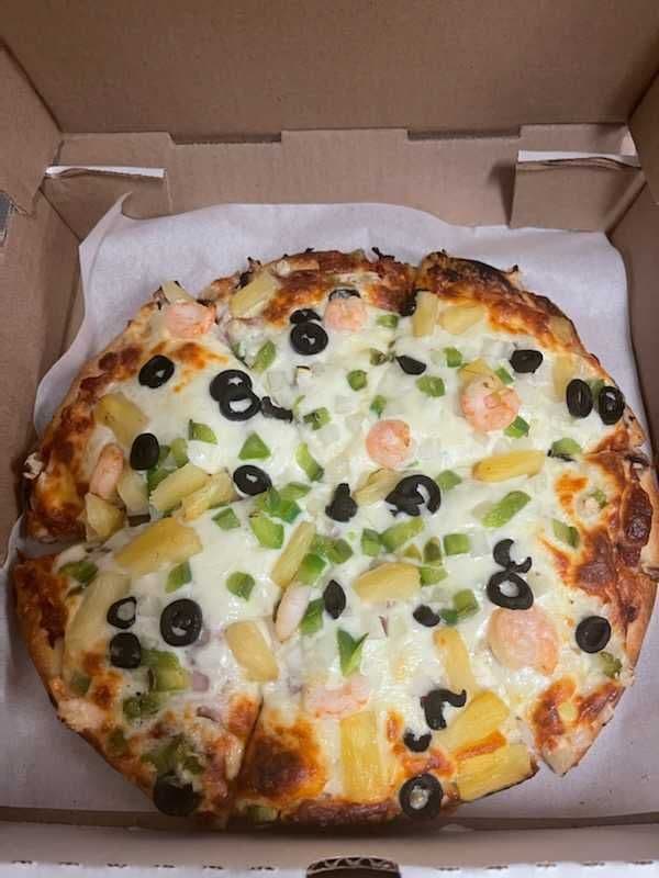 Small Chico's Delight Pizzas