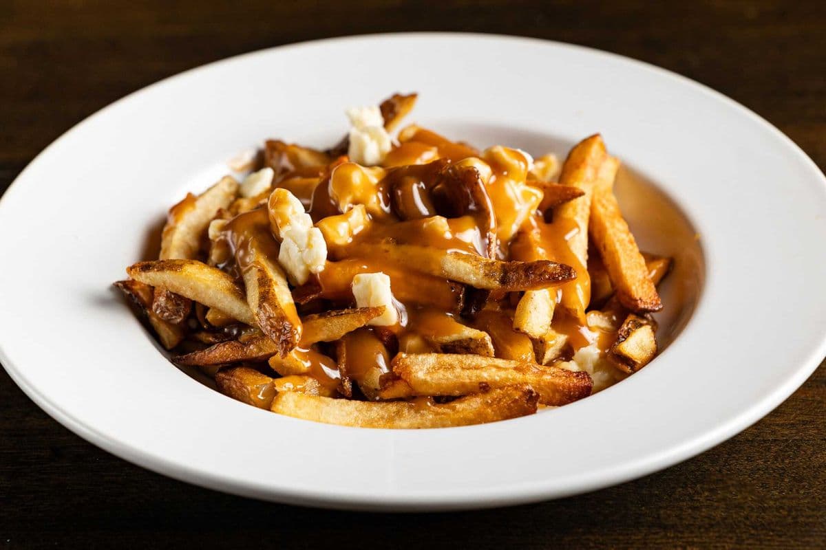 Poutine Classique / Classic Poutine