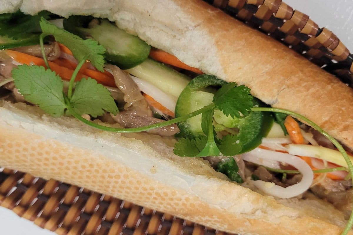 12. Sate chicken Subs