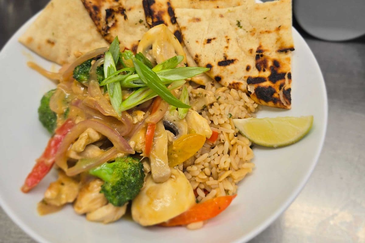Chicken Green Curry Bowl with Rice Pilaf