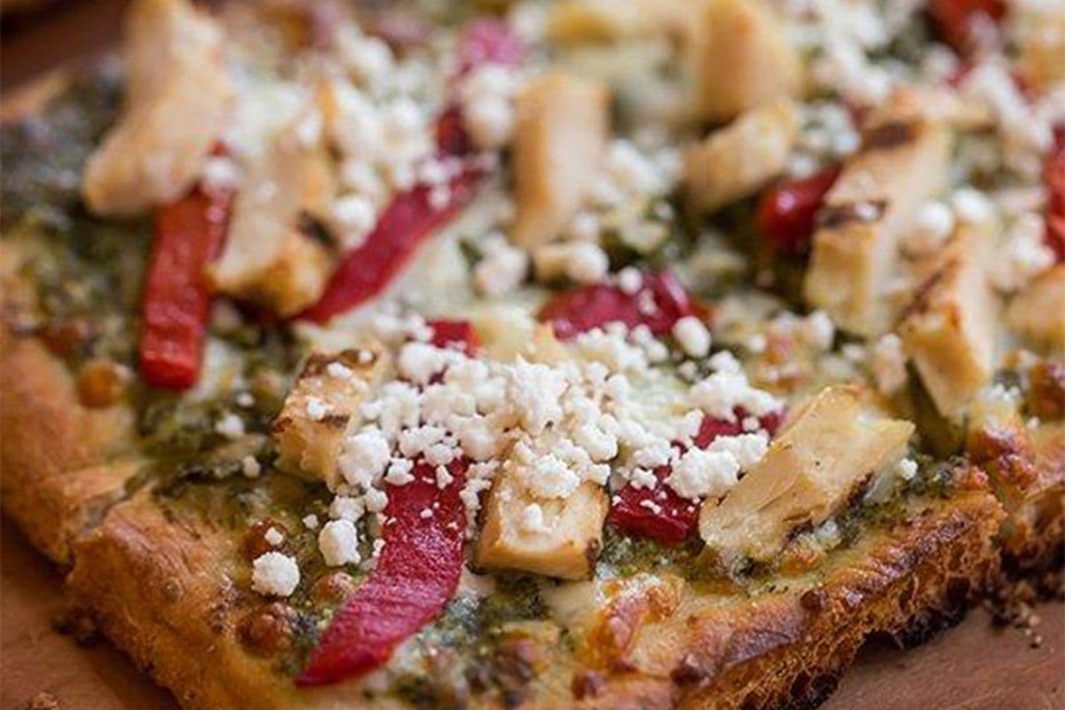 Group Chicken and Goat Cheese Pizza
