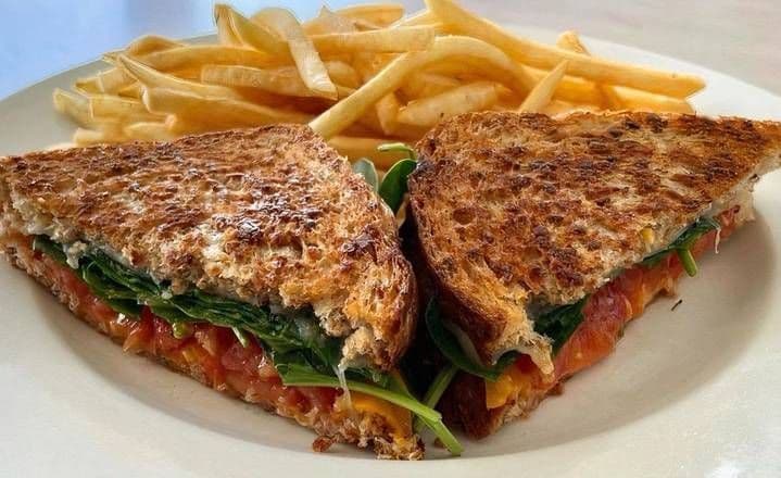 GRILLED CHEESE MELT