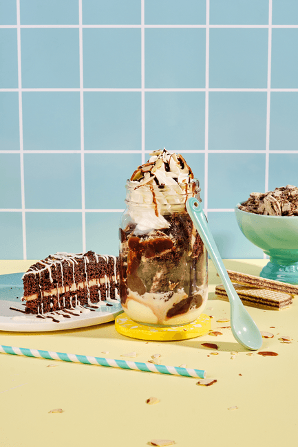 ICJ GERMAN CHOC WAF CAKE JAR