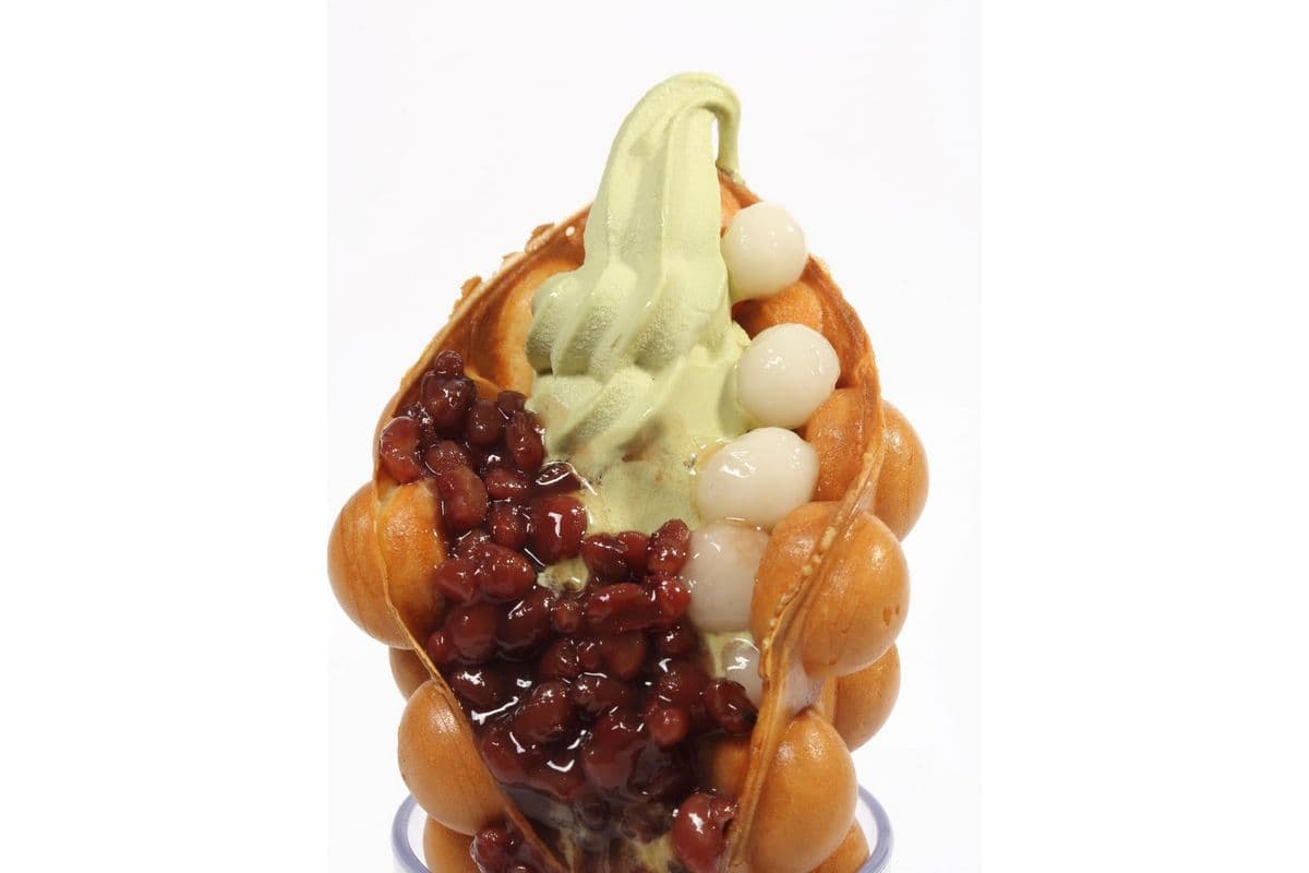 A05 Matcha Red Bean Egg Waffle