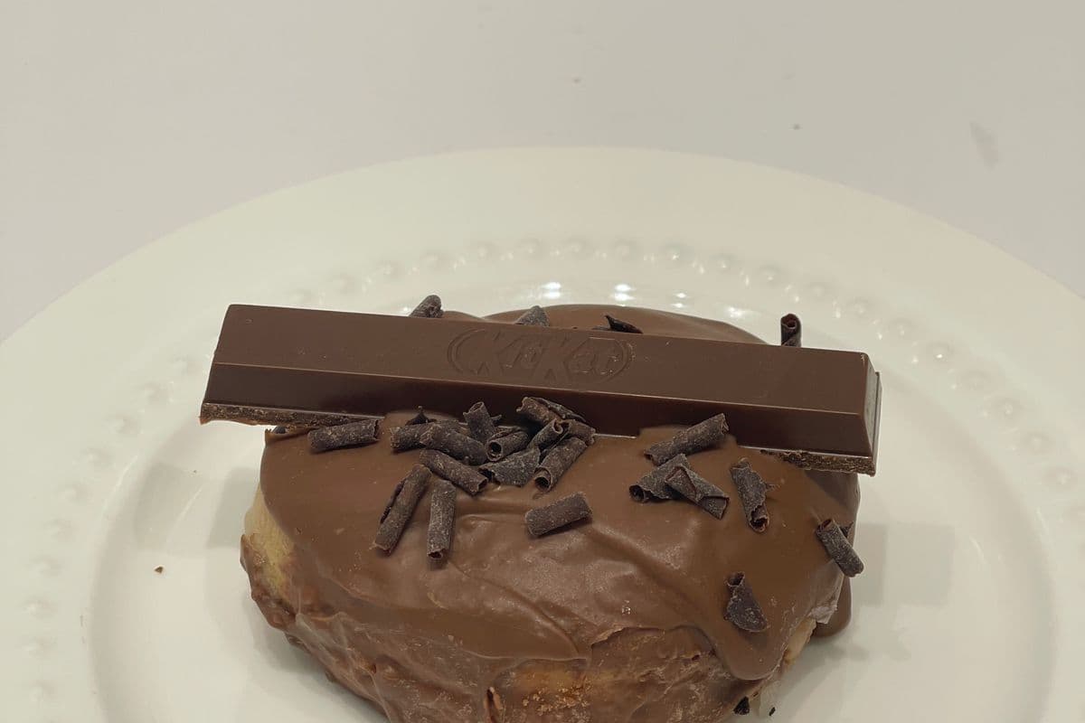 KitKat Donut