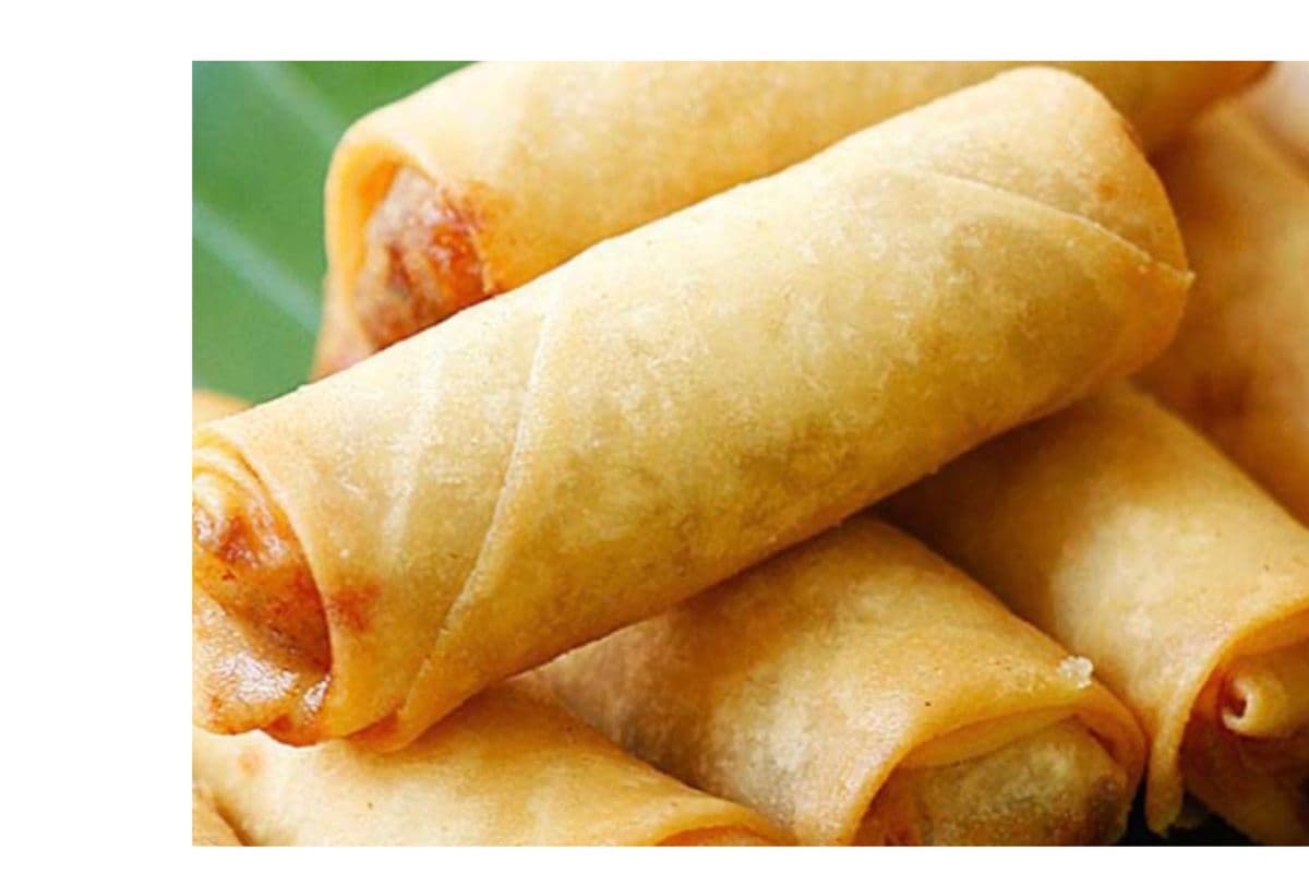 1. Spring Roll (2 pcs)