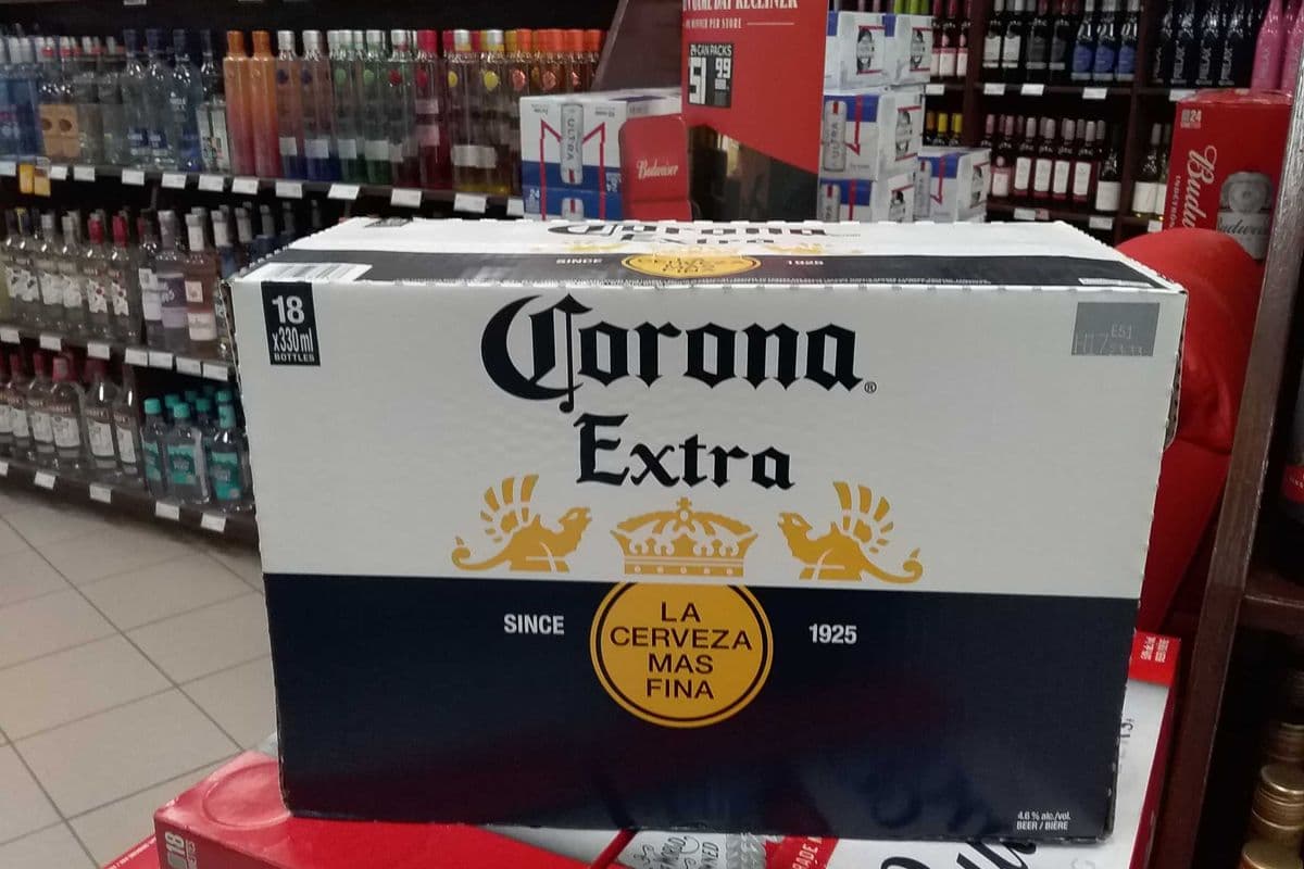 Corona Extra 18 bottles (18 x 330 ml)