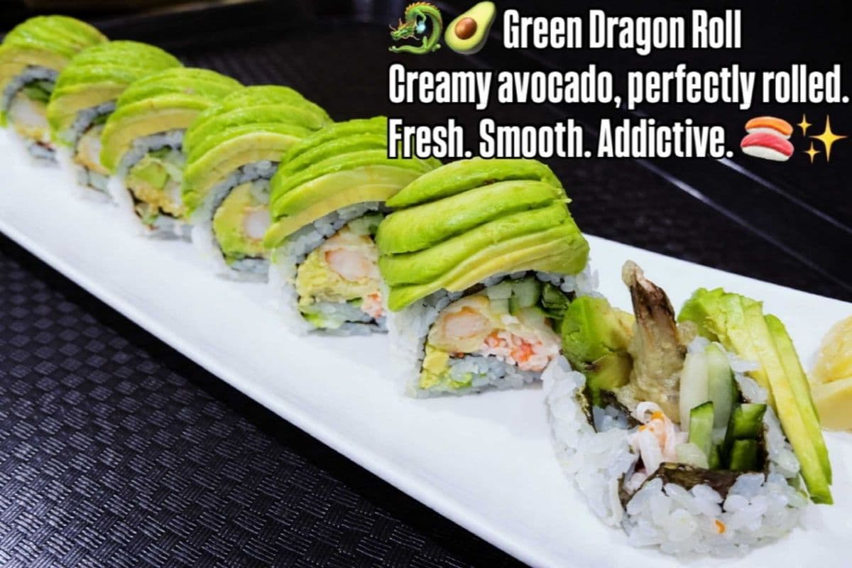 Green Dragon Roll (8 pcs)