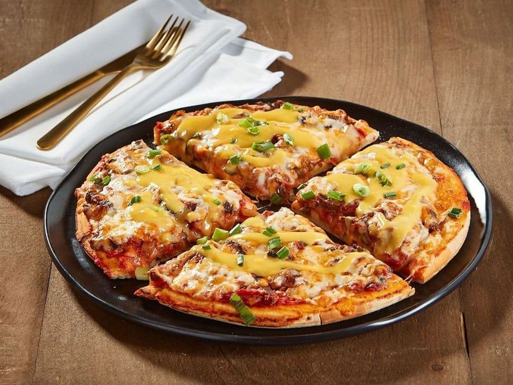 Brisket & Cheese Pizza
