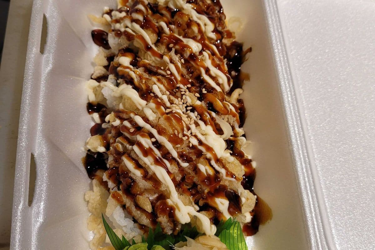 Crunch California Roll (8 pcs)