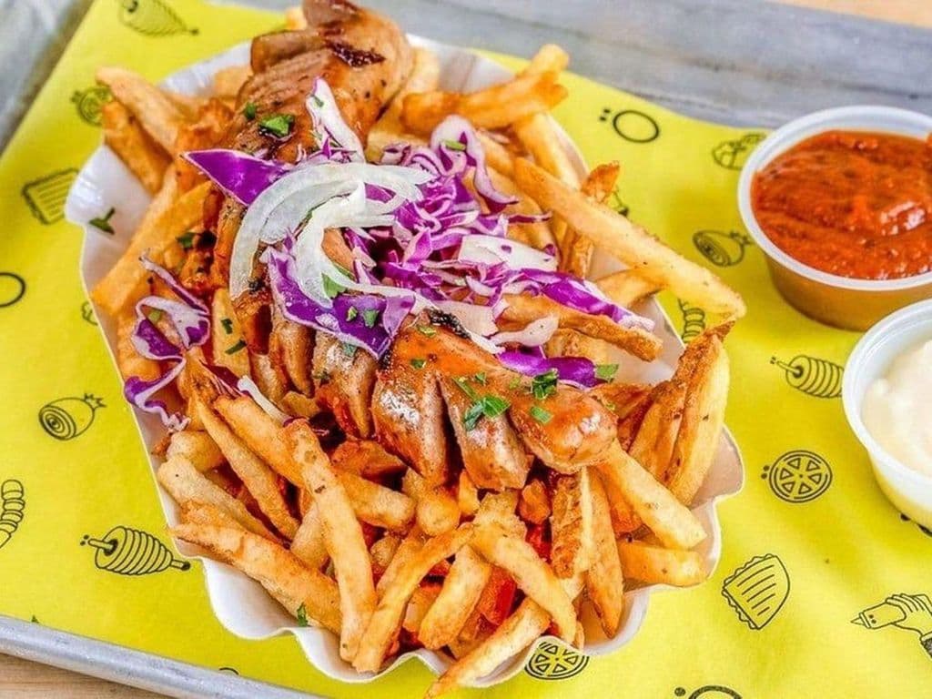 Small Seasonal Currywurst