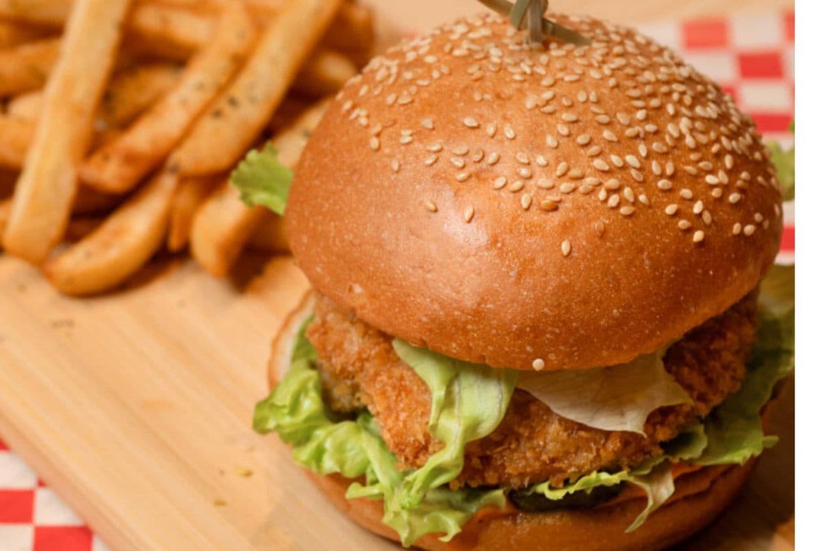 Burger au poulet.