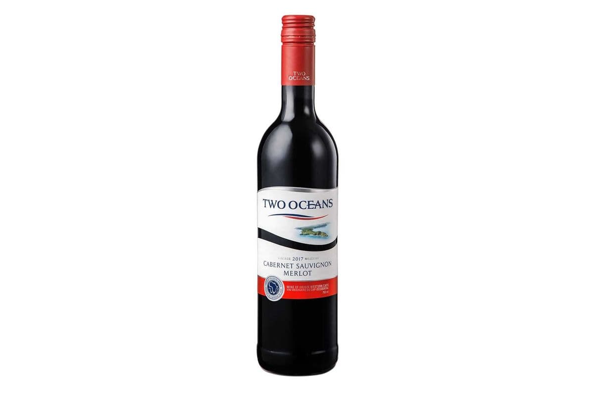 Two Oceans Sauvignon Merlot Wine (1 x 750 ml)