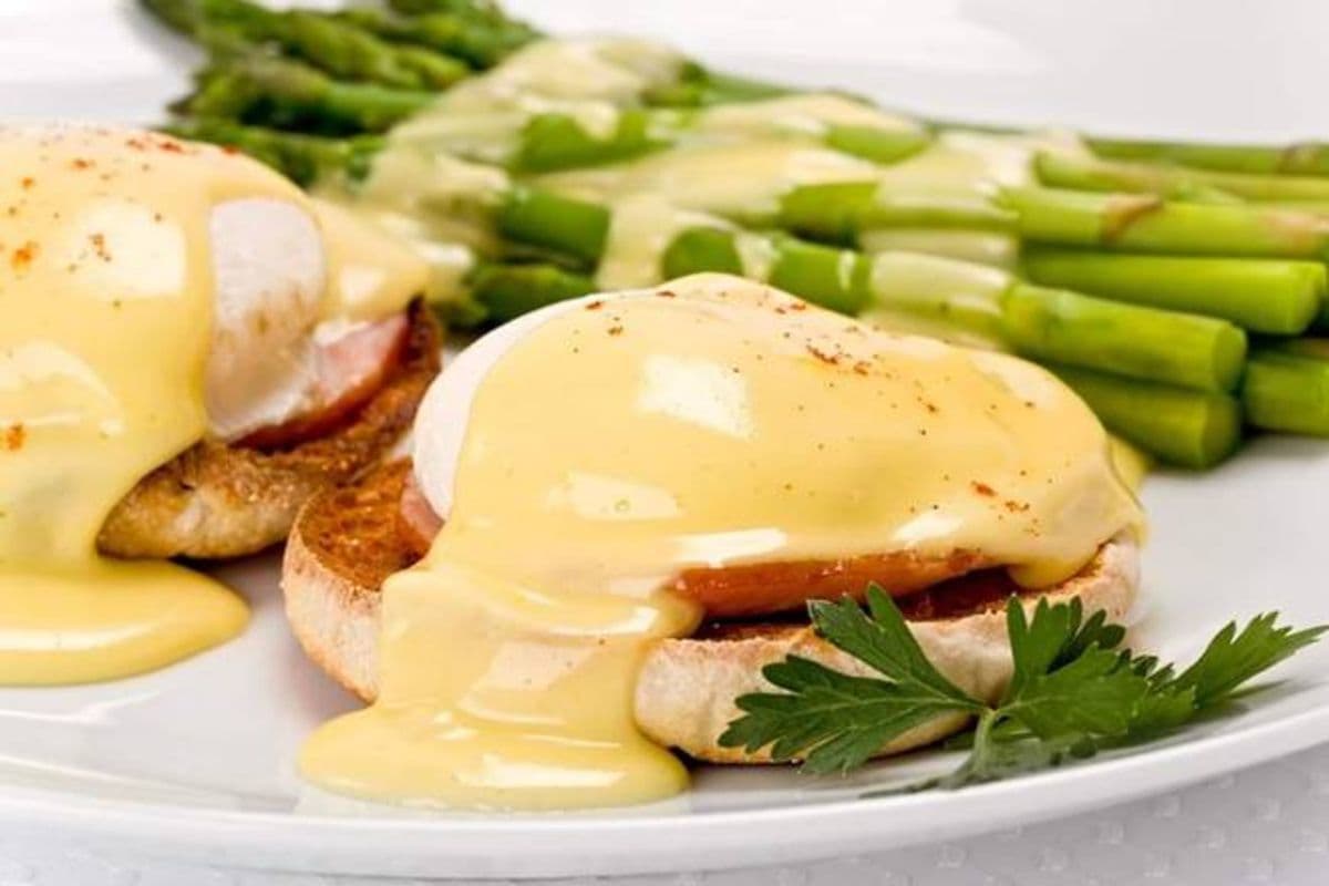 Eggs Benedict