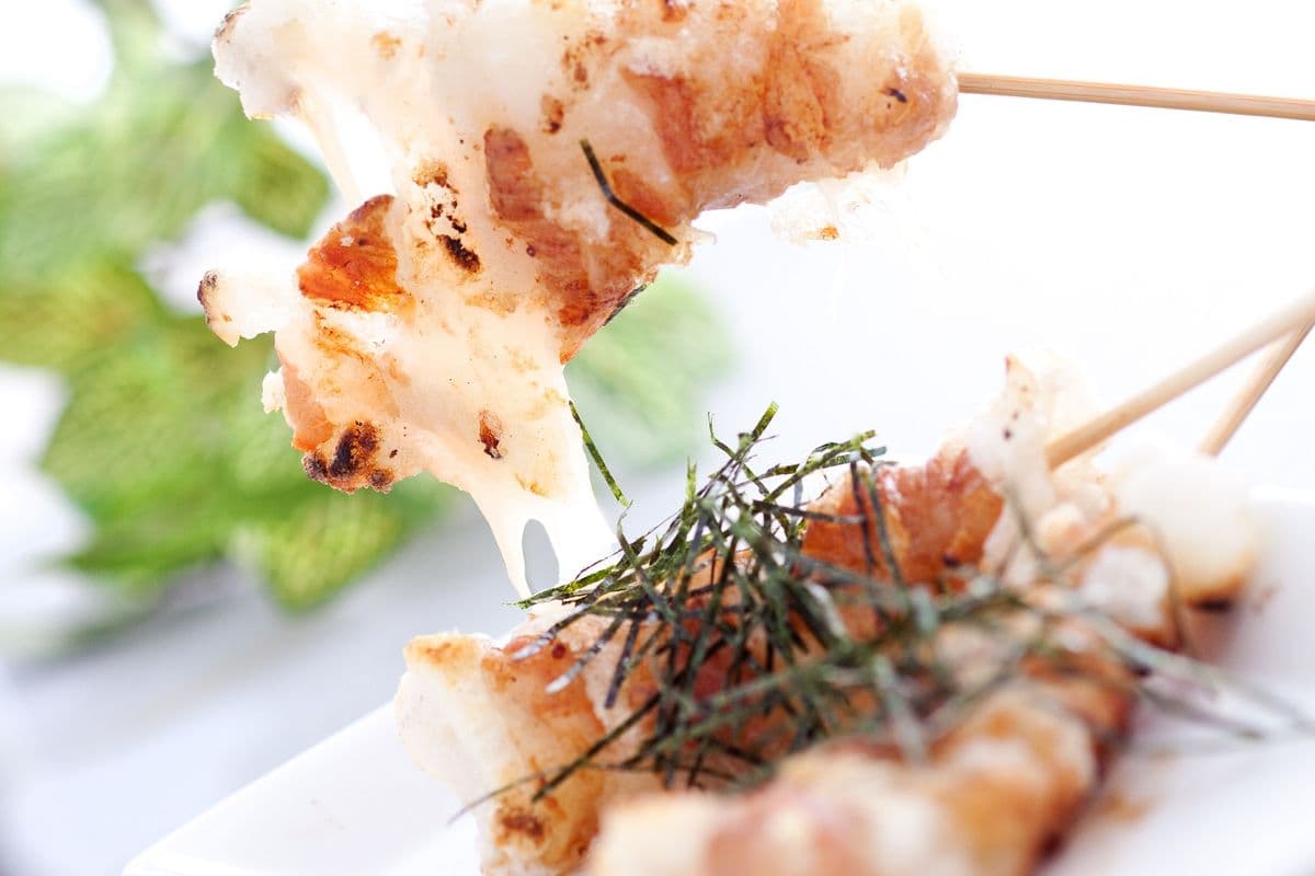 Mochi Maki (2 skewers)