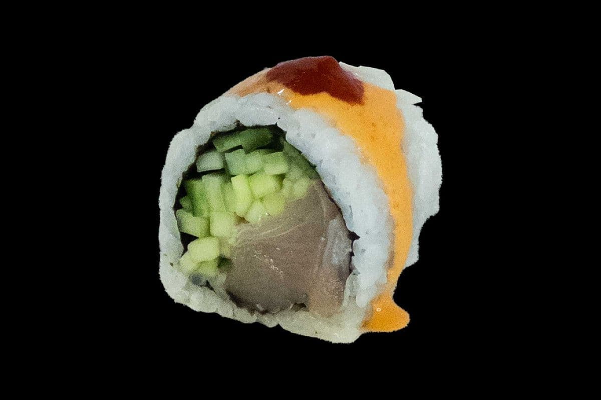 Spicy Tuna Roll (8pcs)