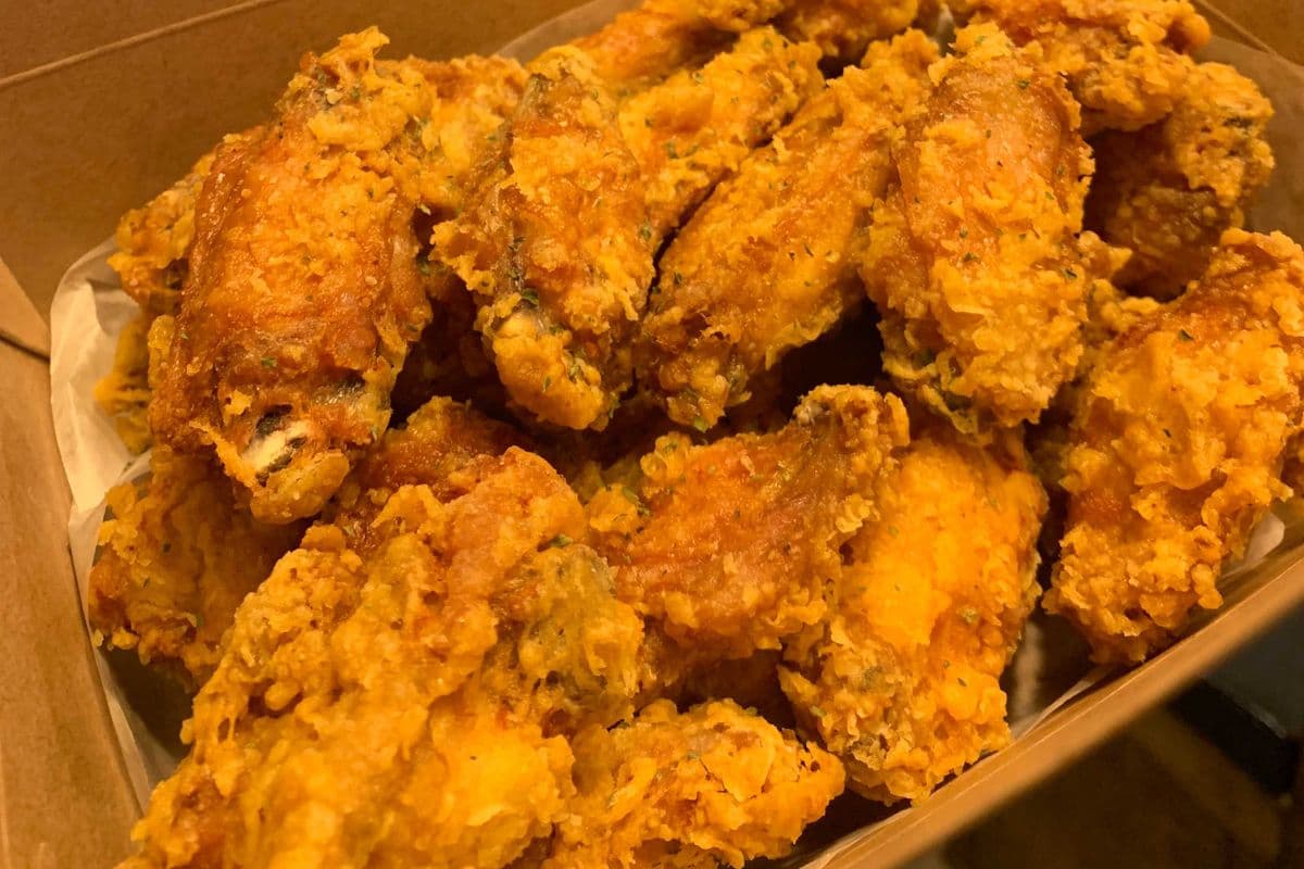 Korean Chicken Wing/Bong