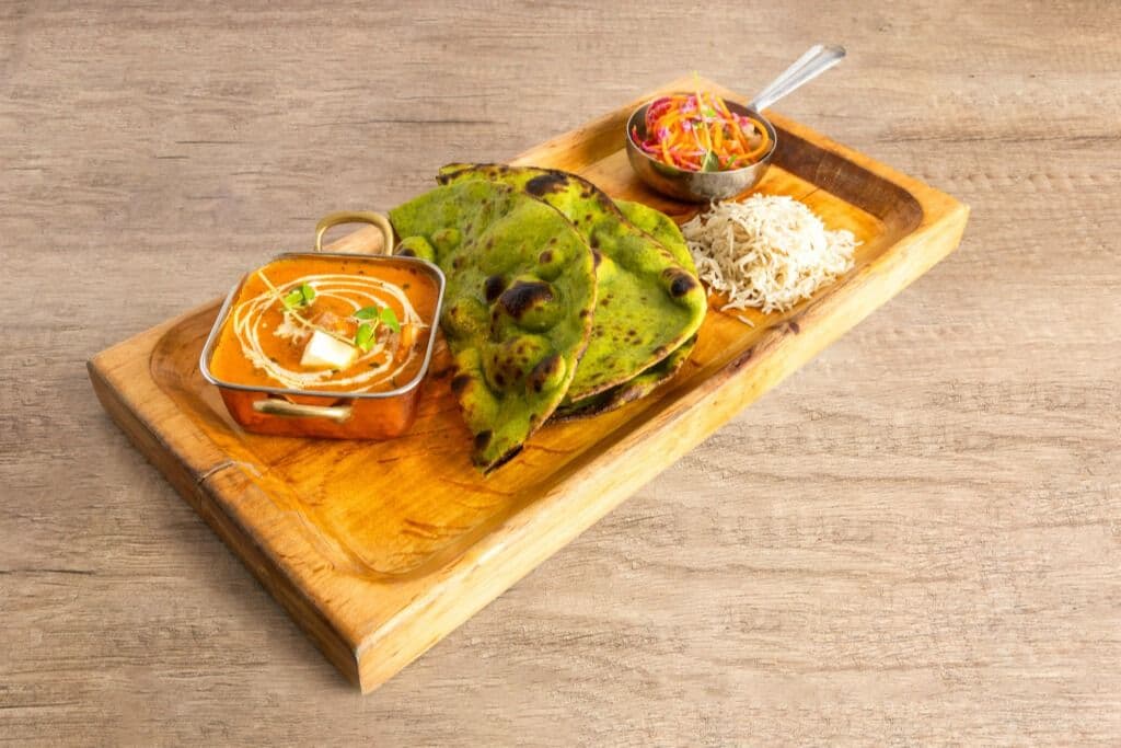 Palak Makai Roti and Paneer Butter Masala