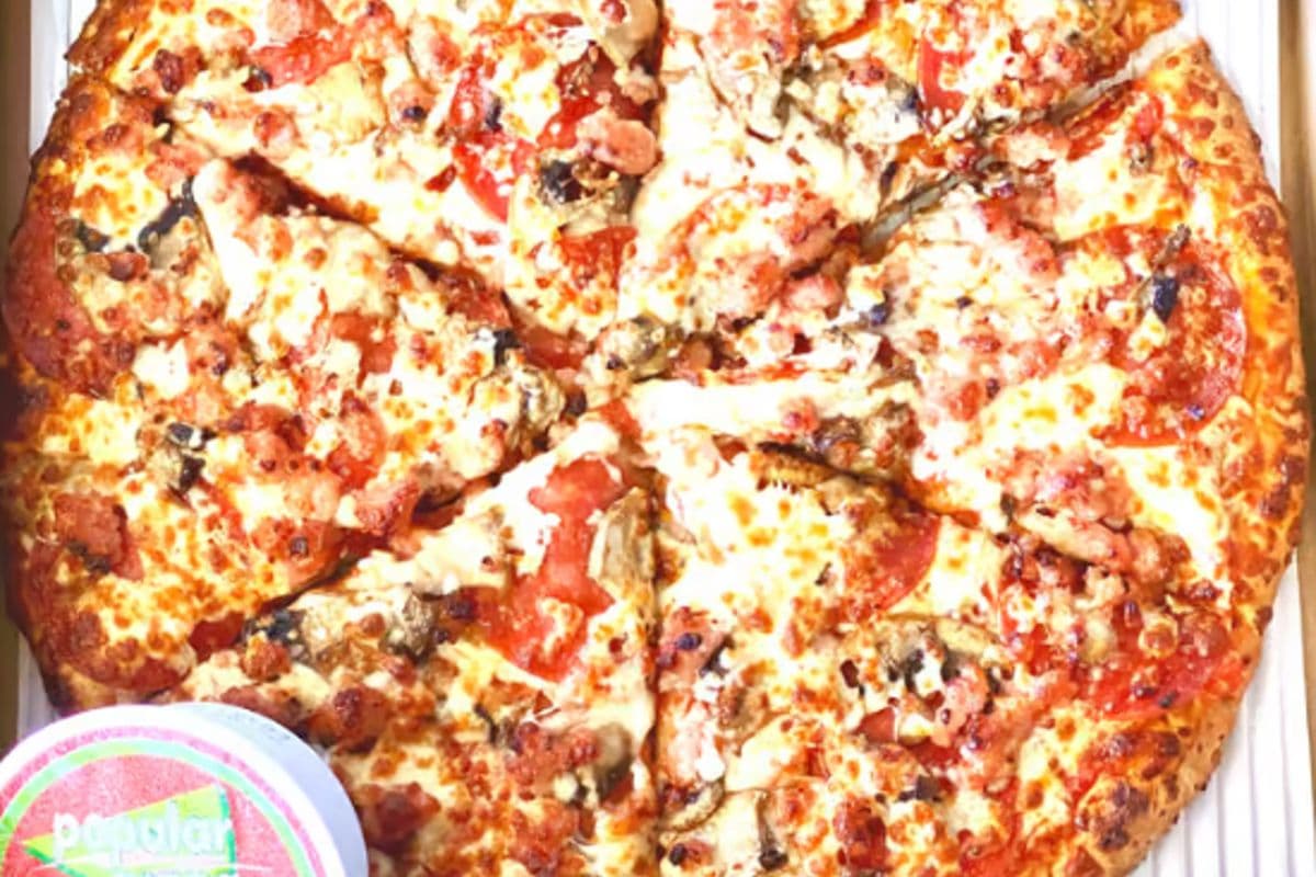 Small-Sized Canadian Pizza