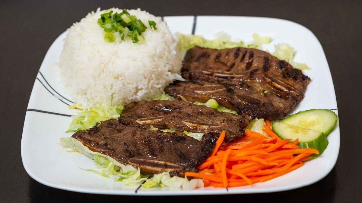 78.Grilled Beef Short Ribs on Rice