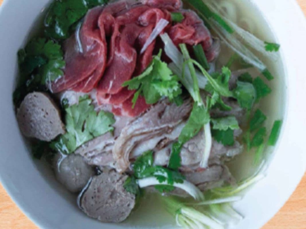 10-PHO TAI, NAM, BO VIEN