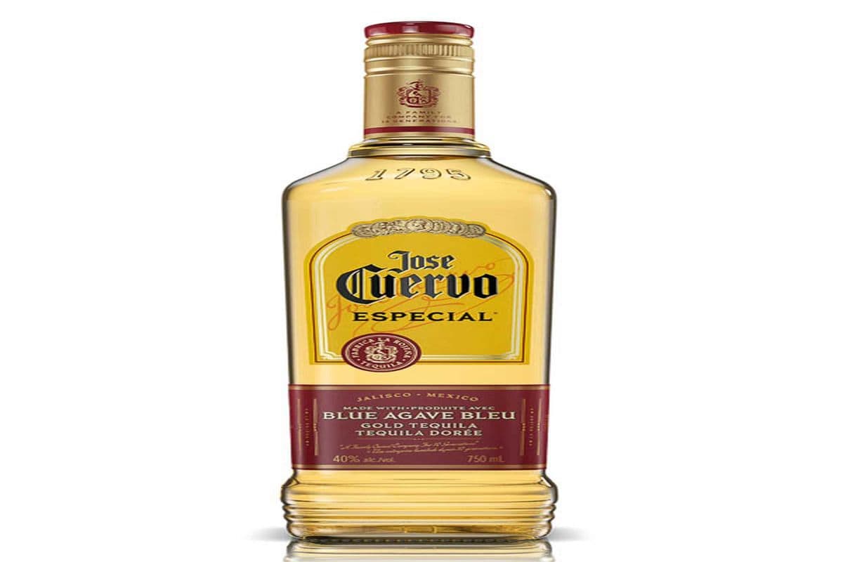 Jose Cuervo Gold (750 ml Bottle) (1 x 750ML)