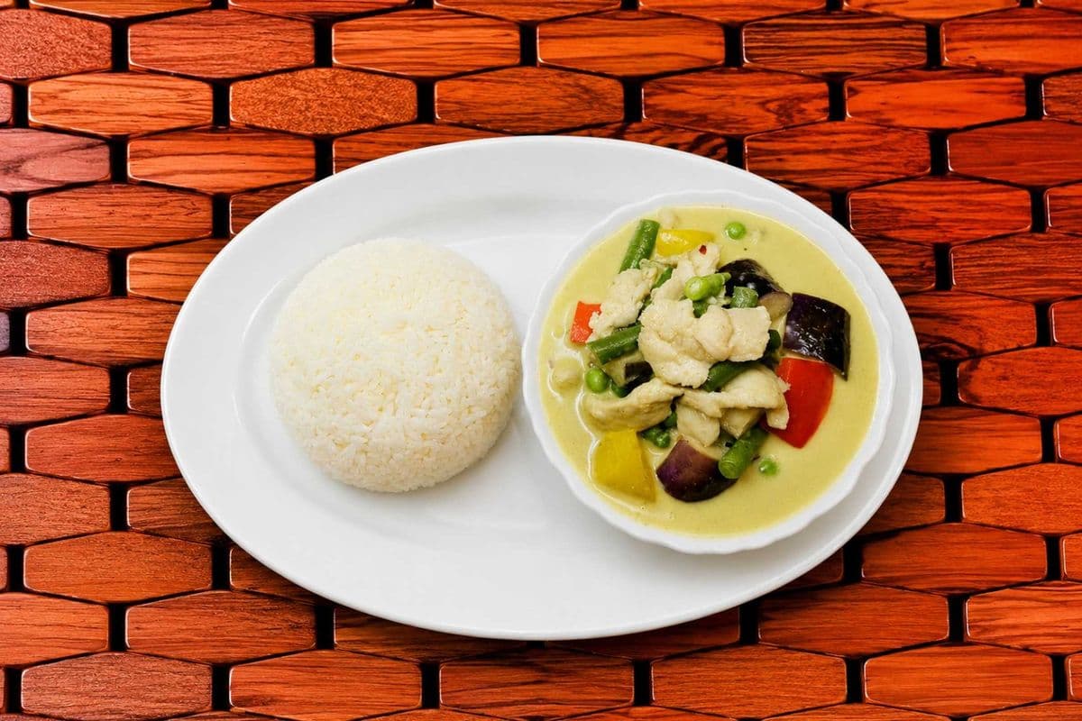 D31. Green Curry