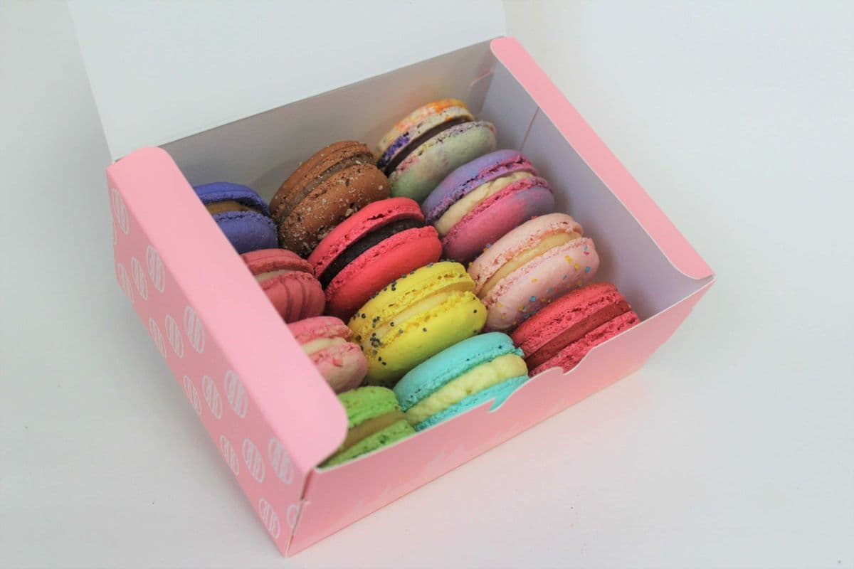 Box of 12 Macarons