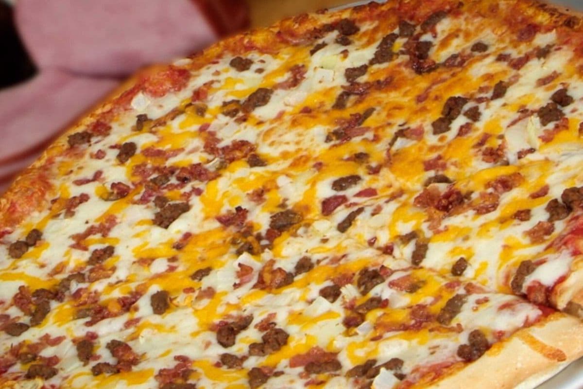 12. 10" Small Bacon Cheeseburger Pizza