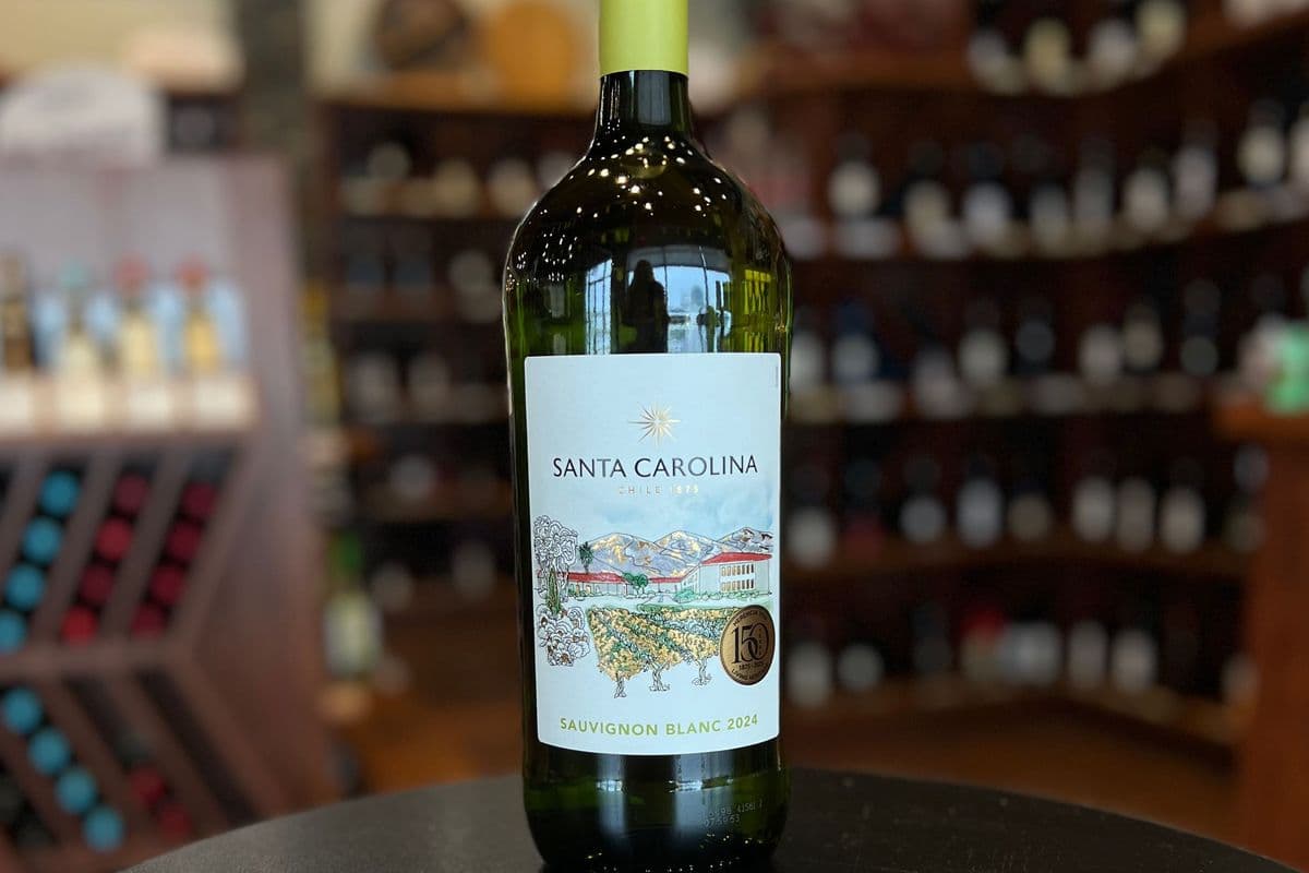 white | 1.5L santa carolina sauvignon blanc (1 x 1.5 L)