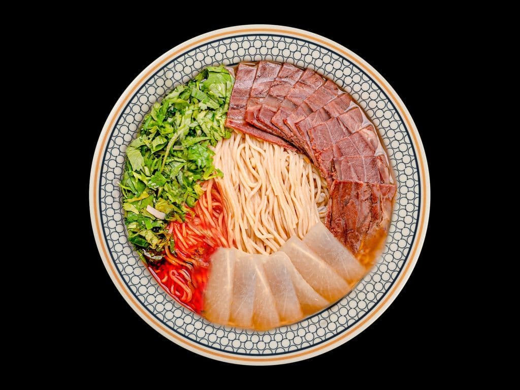 Traditional Lanzhou Beef Noodle 兰州传统牛肉面