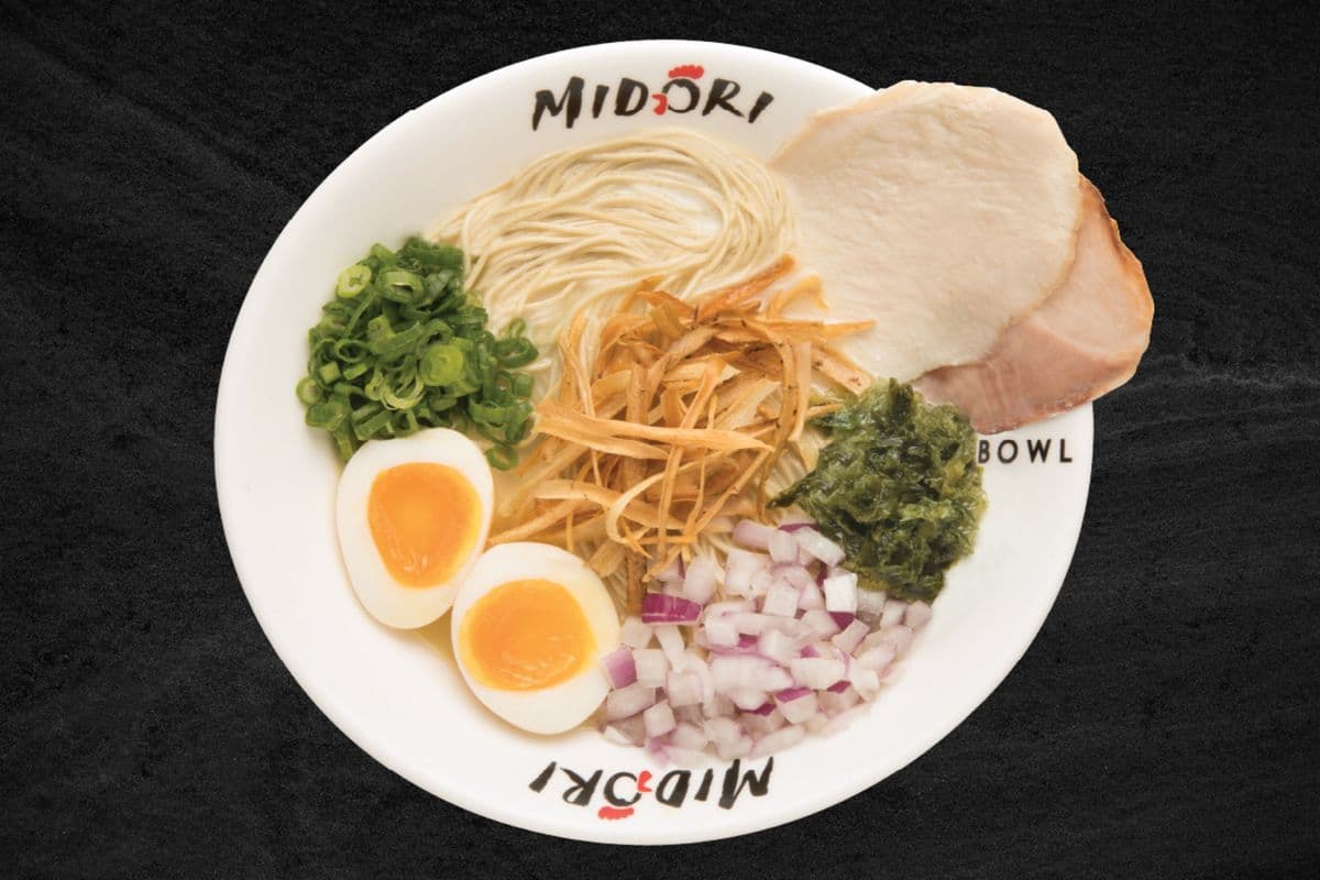 Signature Tori Paitan